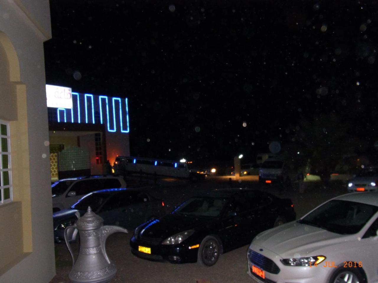 Al Ghazlan Hotel Sinaw Ruddah ภายนอก รูปภาพ