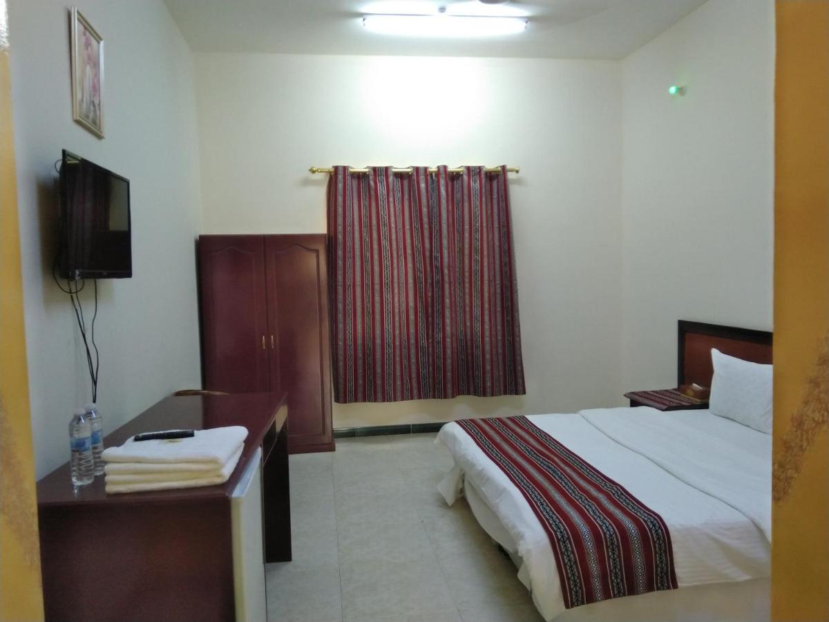 Al Ghazlan Hotel Sinaw Ruddah ภายนอก รูปภาพ